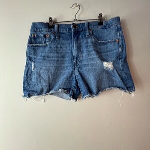 Madewell High Rise Denim Shorts Women's Size 30 Medium Wash Raw hem 1055